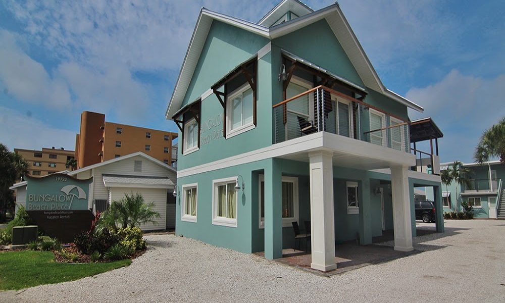 Bungalow Beach Place