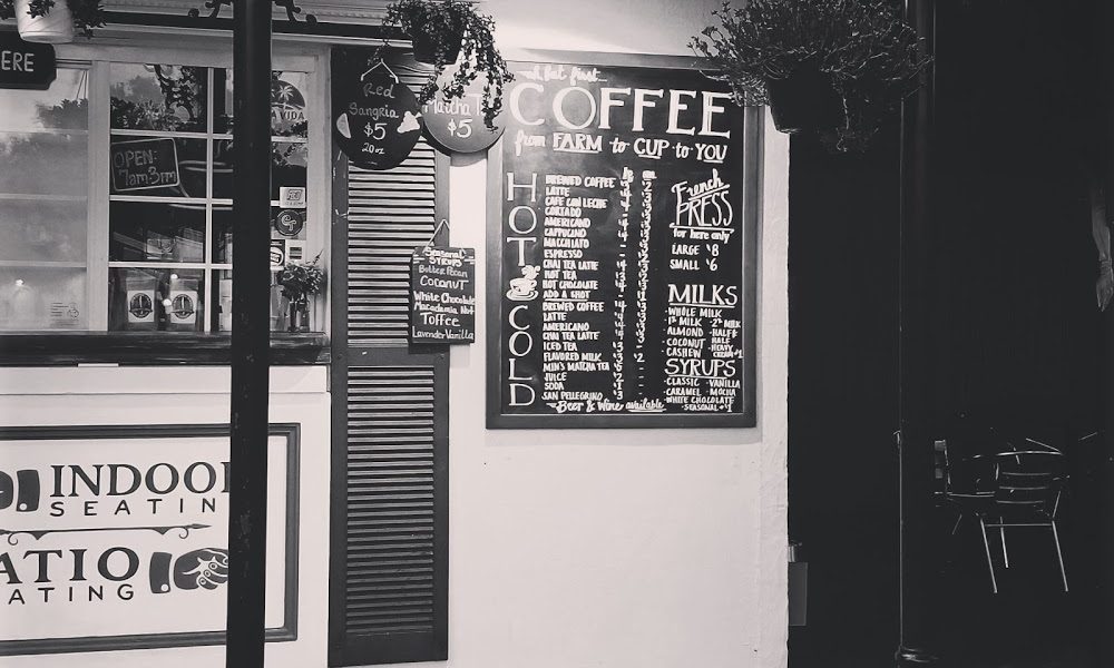 Cafe Vino Tinto