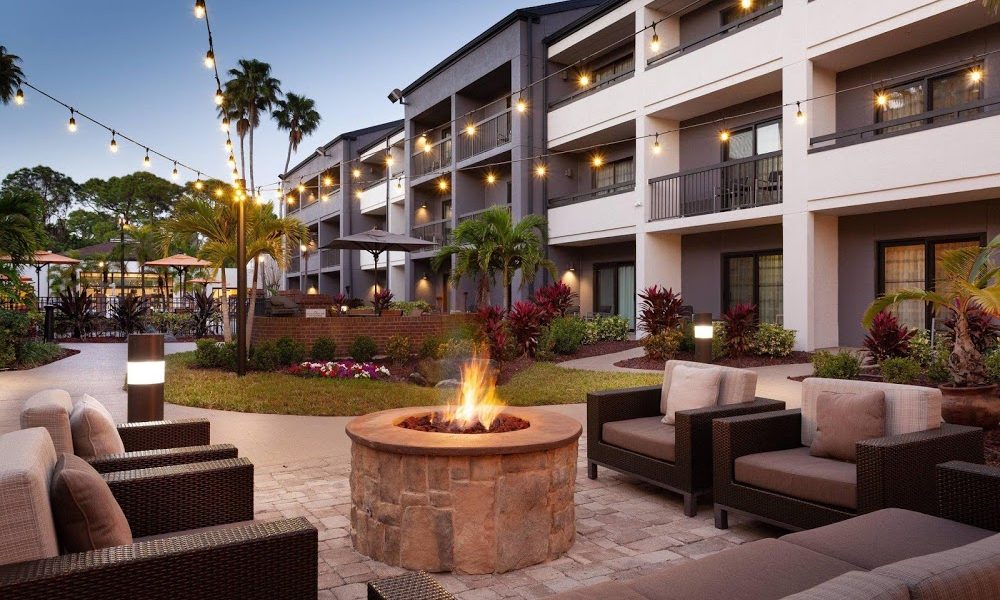 Courtyard by Marriott St. Petersburg Clearwater